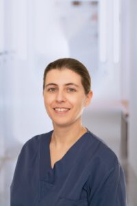 Dr. Annabel Goossens